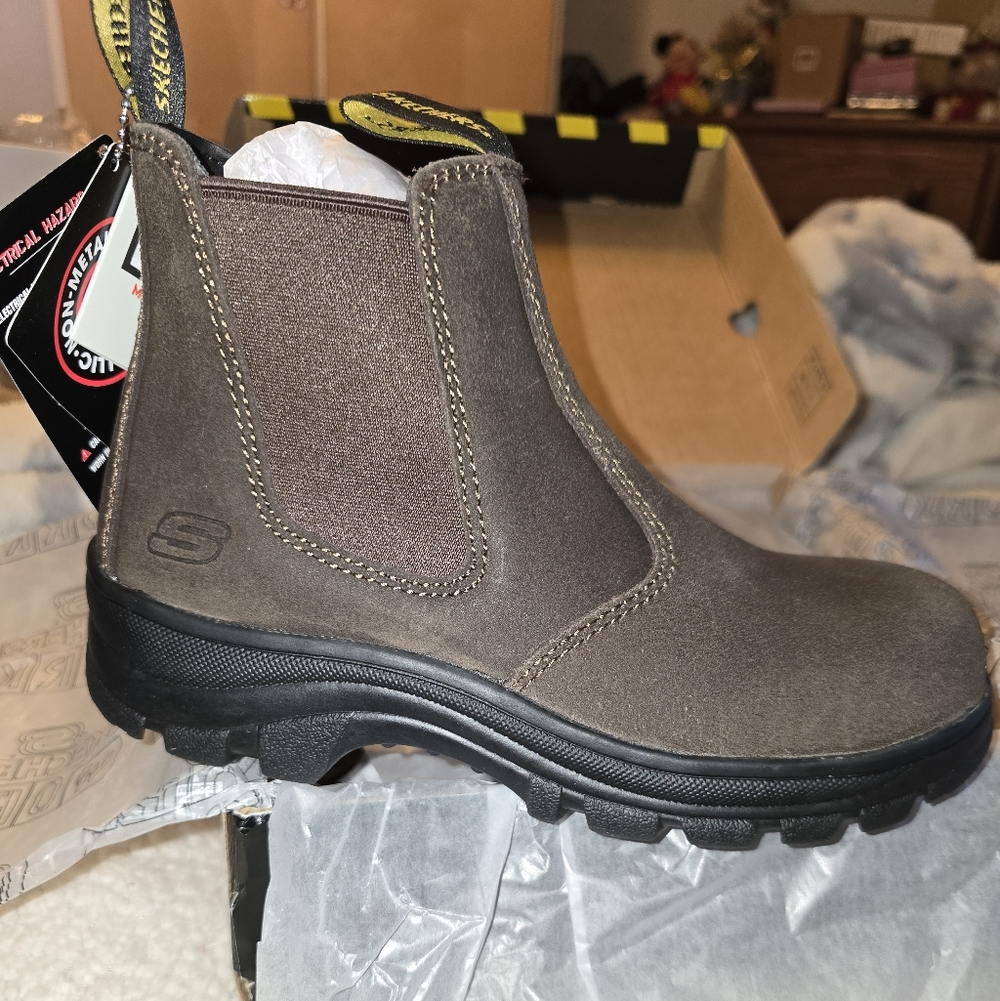 Womans BROWN Sketchers Work Boots